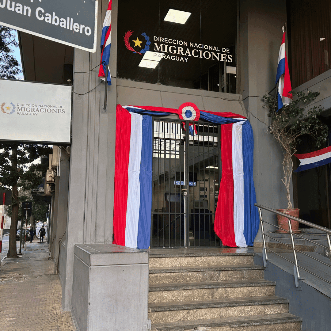 Fachada da Dirección Nacional de Migraciones