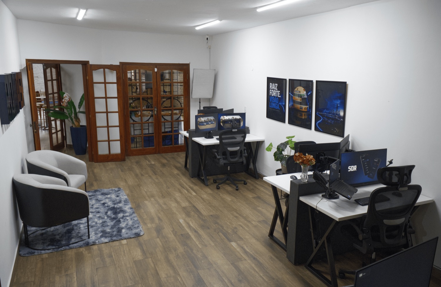 Fotos de clientes com o documento conquistado